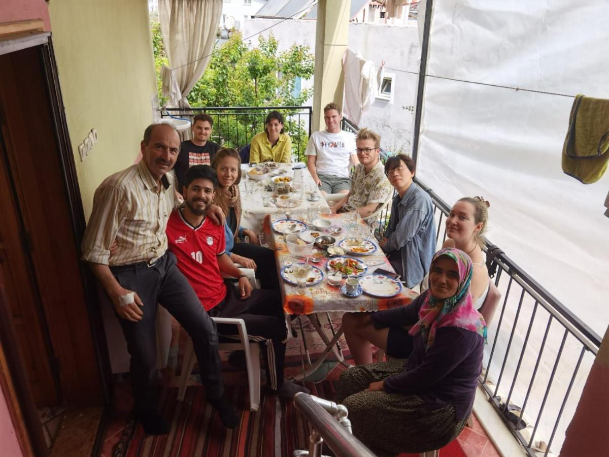 Adventurous Local Hostel Fethiye Luaran gambar